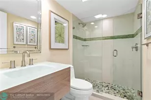 555 Oaks Ln, Pompano Beach, FL 33069 - Photo 18