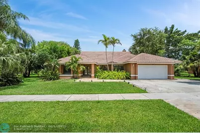 1440  Chapparel Way, Wellington, FL 33414 - Photo 2