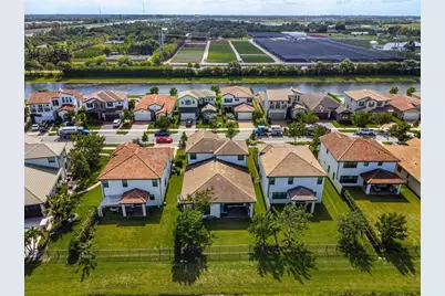 8948  Grand Prix Ln, Boynton Beach, FL 33472 - Photo 40