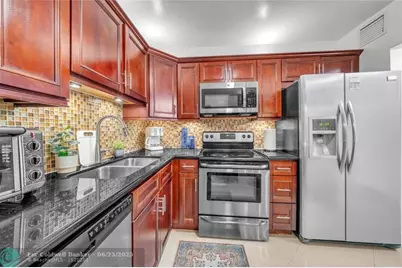 3725 S Ocean Dr, Unit #1220(Available 05/01/26, Hollywood, FL 33019 - Photo 12