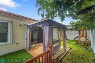 7542 NW 3rd St, Plantation, FL 33317 - Photo 30