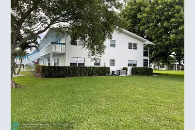 105  Oakridge I, Unit #105, Deerfield Beach, FL 33442 - Photo 22