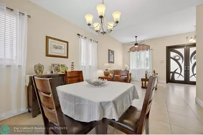 18203 SW 152nd Pl, Miami, FL 33187 - Photo 16