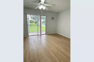 568  Fanshaw N, Unit #568, Boca Raton, FL 33434 - Photo 4