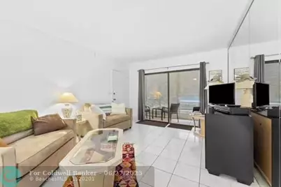 120  Cypress Club Dr, Unit #215, Pompano Beach, FL 33060 - Photo 2