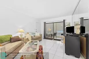 120 Cypress Club Dr, Pompano Beach, FL 33060 - Photo 2