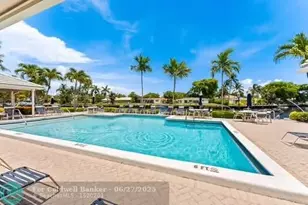 120 Cypress Club Dr, Pompano Beach, FL 33060 - Photo 14