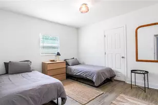 516 Puritan Rd, West Palm Beach, FL 33405 - Photo 24