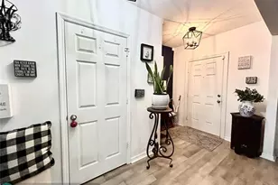 5255 Oakland Lake Cir, Fort Pierce, FL 34951 - Photo 6