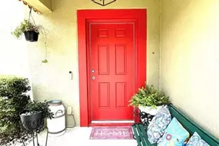 5255 Oakland Lake Cir, Fort Pierce, FL 34951 - Photo 4