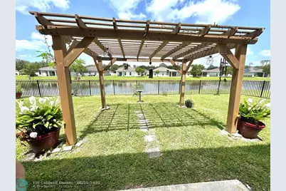 5255  Oakland Lake Circle, Fort Pierce, FL 34951 - Photo 28