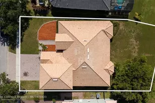 1950 Windward Oaks Ct, Kissimmee, FL 34746 - Photo 2