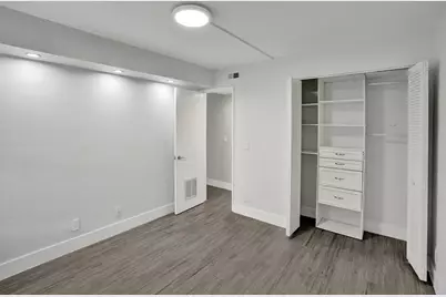 5851 E Camino Del Sol, Unit #305, Boca Raton, FL 33433 - Photo 22