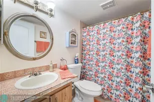 7684 NW 18th St, Margate, FL 33063 - Photo 14