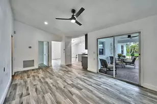 2273 SW Phyllis Ln, Port Saint Lucie, FL 34953 - Photo 20