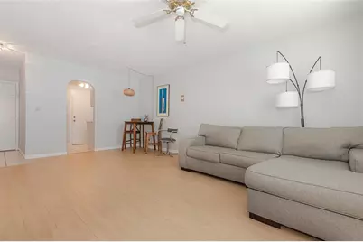 1821 NE 62nd St, Unit #310, Fort Lauderdale, FL 33308 - Photo 2