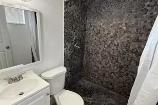 2213 Lincoln St, Hollywood, FL 33020 - Photo 8