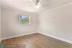 697 Ipswich St, Boca Raton, FL 33487 - Photo 10