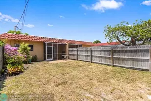 697 Ipswich St, Boca Raton, FL 33487 - Photo 22