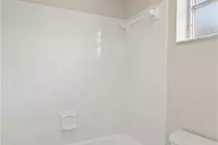 697 Ipswich St, Boca Raton, FL 33487 - Photo 12