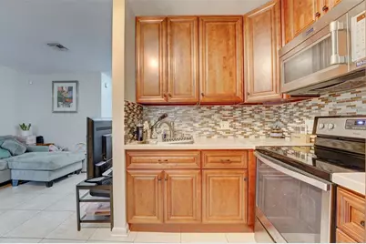 1208 SW 2nd Ct, Fort Lauderdale, FL 33312 - Photo 10