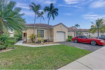 895 SW 180th Ter, Pembroke Pines, FL 33029 - Photo 44