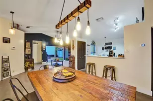 895 SW 180th Terrace, Pembroke Pines, FL 33029 - Photo 10