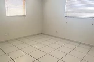 2491 SW 82, Davie, FL 33317 - Photo 10