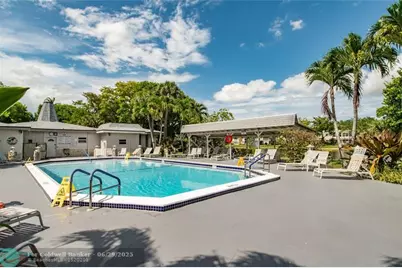 5003 NW 35th St, Unit #503, Lauderdale Lakes, FL 33319 - Photo 18