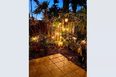 5270  Fountains Dr, Unit #102, Lake Worth, FL 33467 - Photo 16