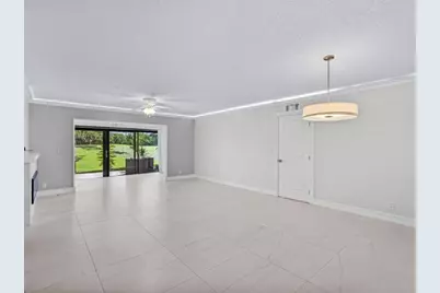 5270  Fountains Dr, Unit #102, Lake Worth, FL 33467 - Photo 18