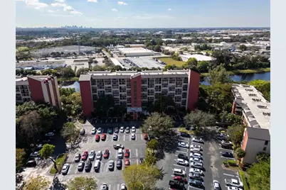 2206 S Cypress Bend Drive #803, Pompano Beach, FL 33069 - Photo 40