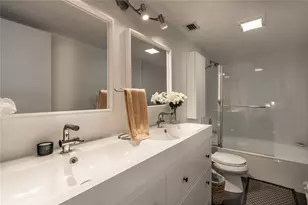 2206 S Cypress Bend Dr, Pompano Beach, FL 33069 - Photo 14