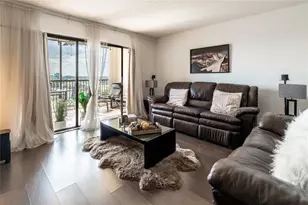 2206 S Cypress Bend Dr, Pompano Beach, FL 33069 - Photo 4