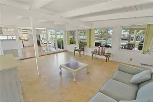 7 Sunset Ln, Lauderdale by the Sea, FL 33062 - Photo 2