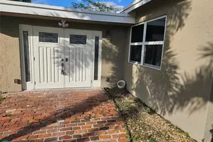 2586 NW 58th Ave, Margate, FL 33063 - Photo 4