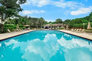 535 Oaks Dr, Pompano Beach, FL 33069 - Photo 30