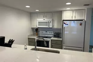 40 NE Plantation Rd, Stuart, FL 34996 - Photo 4