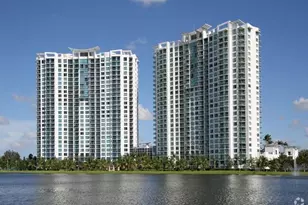 2641 N Flamingo Rd, Sunrise, FL 33323 - Photo 16