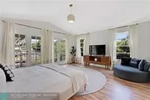 301 Isle of Capri Dr, Fort Lauderdale, FL 33301 - Photo 6