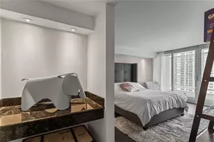 1717 N Bayshore Dr, Miami, FL 33132 - Photo 32