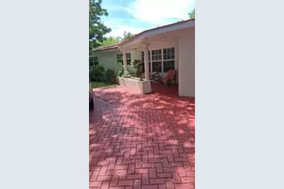 5620  Monroe St, Hollywood, FL 33023 - Photo 10