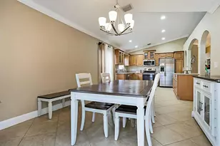 18643 SW 15th St, Pembroke Pines, FL 33029 - Photo 16