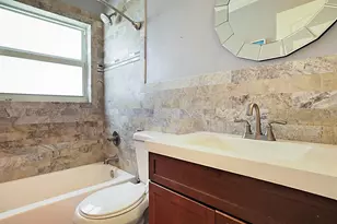 18643 SW 15th St, Pembroke Pines, FL 33029 - Photo 24