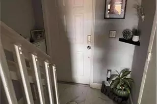 8055 NW 8th St, Miami, FL 33126 - Photo 6