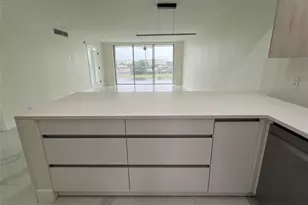 3150 N Course Ln, Pompano Beach, FL 33069 - Photo 8