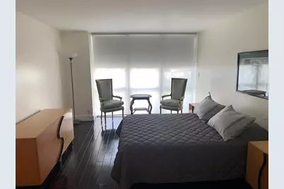 1000  Parkview Dr, Unit #319, Hallandale Beach, FL 33009 - Photo 12