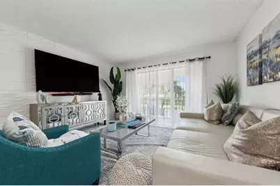 608  Sea Pine Way, Unit #D2, Greenacres, FL 33415 - Photo 2