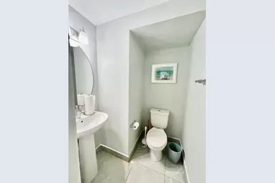 4803 NW 48th Ter, Tamarac, FL 33319 - Photo 8