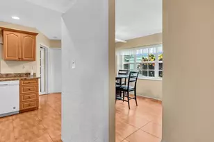 4220 NW 49th Ave, Lauderdale Lakes, FL 33319 - Photo 32